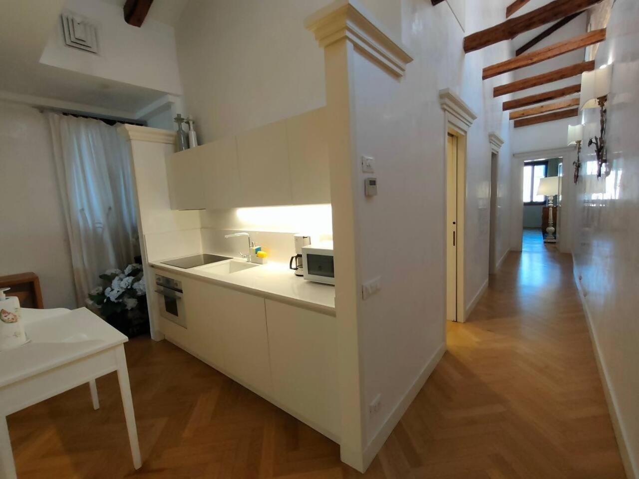 Apartment La Grande Bellezza Deluxe House Venedig